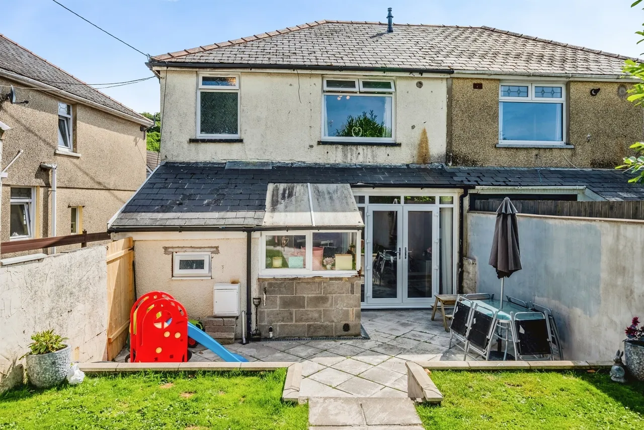 Greenfield Crescent, Ebbw Vale, NP23, photo 41