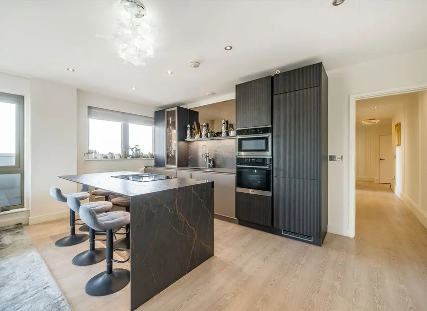 Lawn Road, Belsize Park, NW3, photo 3