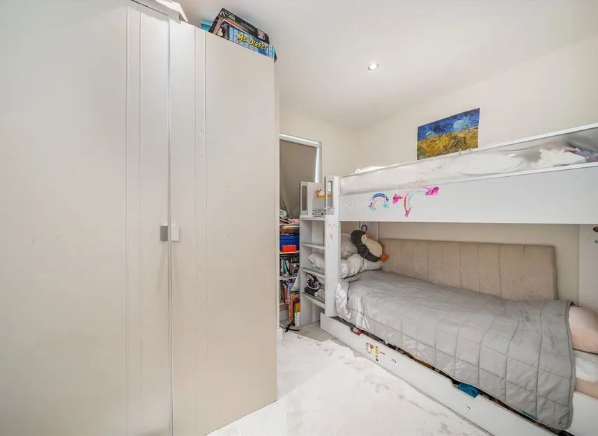 Lawn Road, Belsize Park, NW3, photo 7