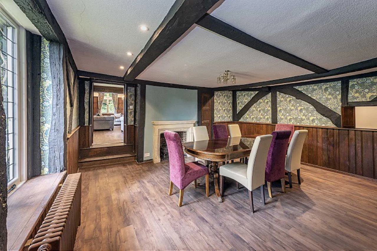 Clamp Hill, Stanmore, Middlesex, HA7 3JQ, photo 6