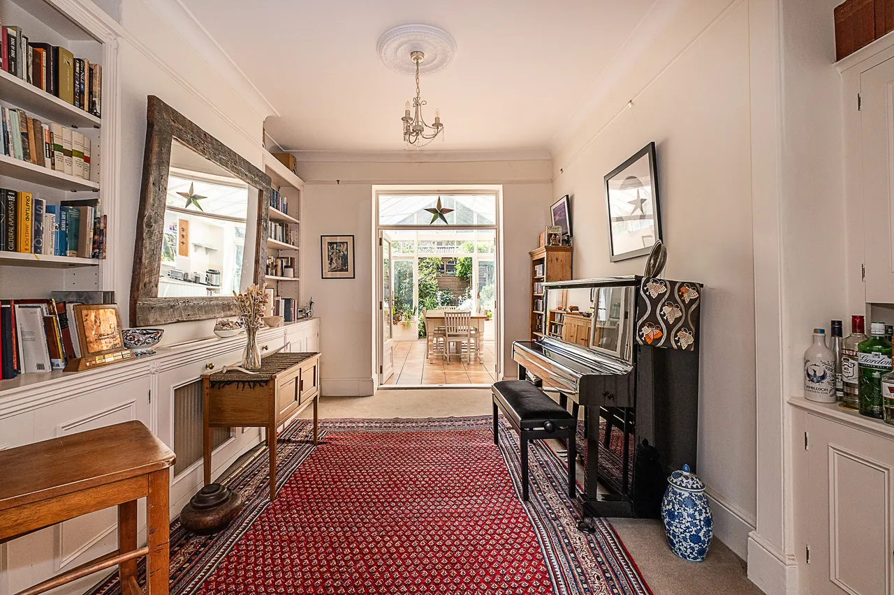 Cromford Road, London, SW18, photo 9