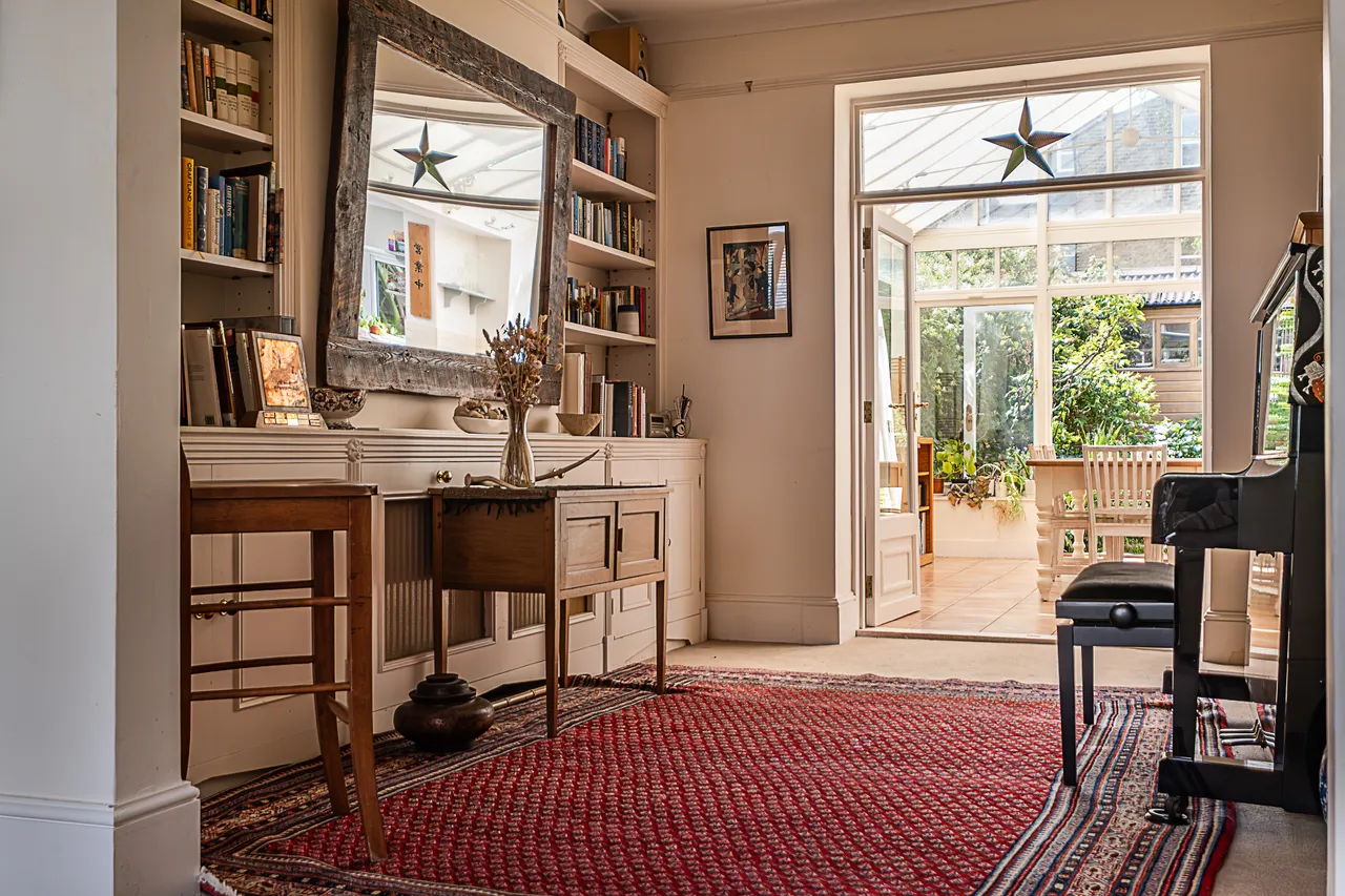 Cromford Road, London, SW18, photo 11