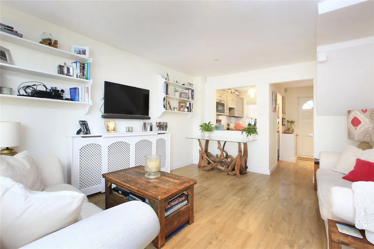 2 bed house for sale, St Catherines Close, Wandsworth Common, SW17