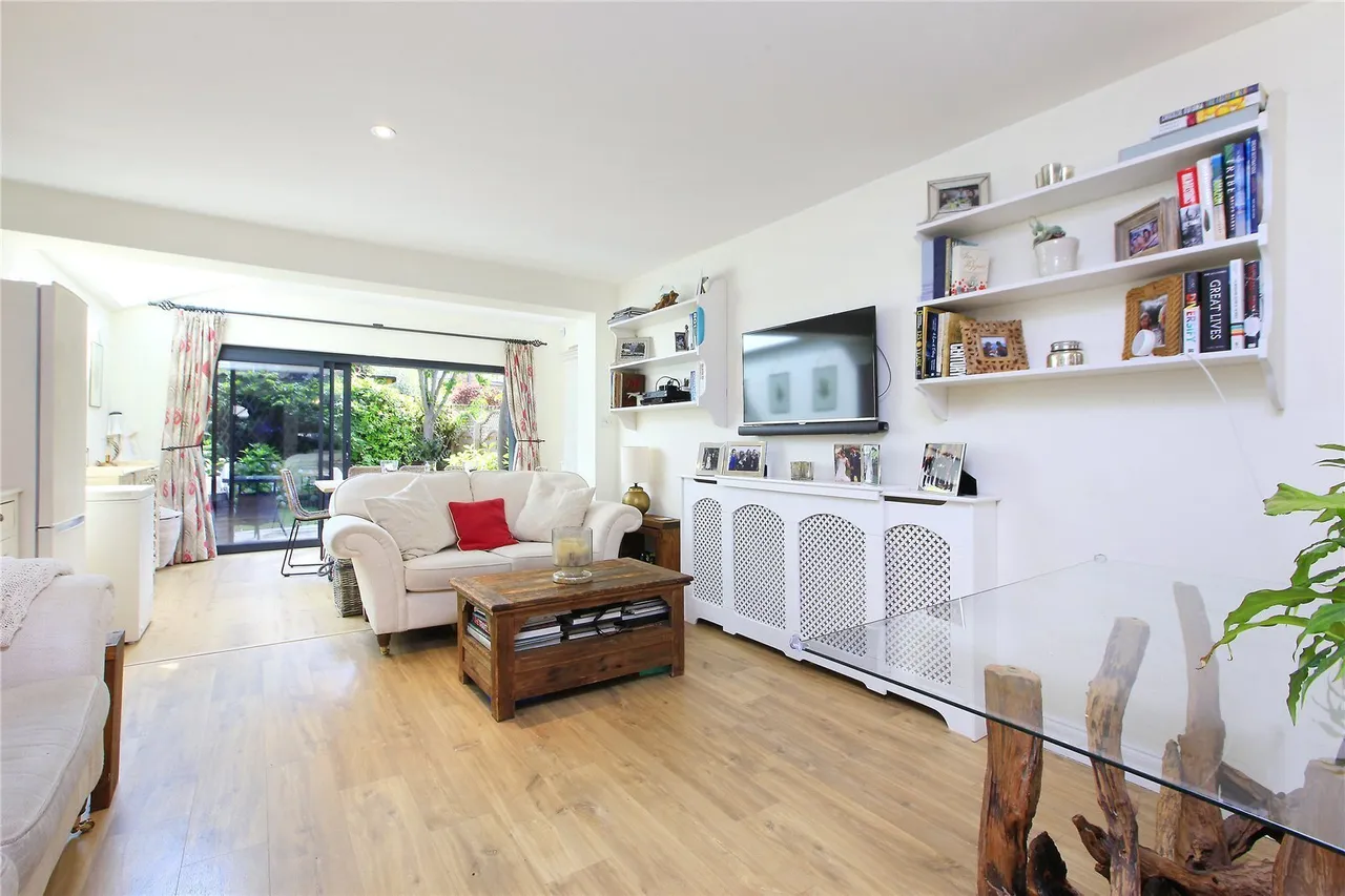 St Catherines Close, Wandsworth Common, SW17, photo 16