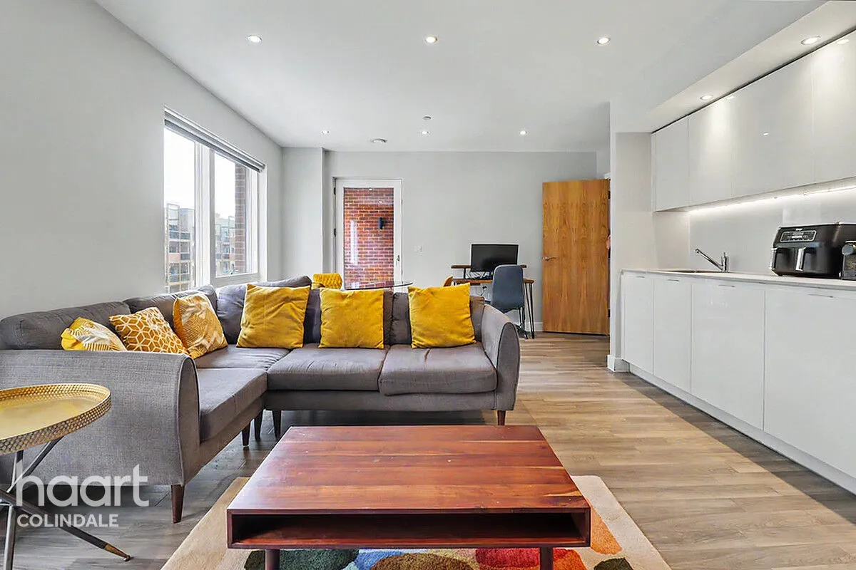 Lismore Boulevard, NW9, photo 6