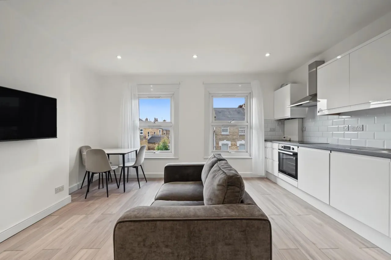 Loveridge Road, London, NW6, photo 4