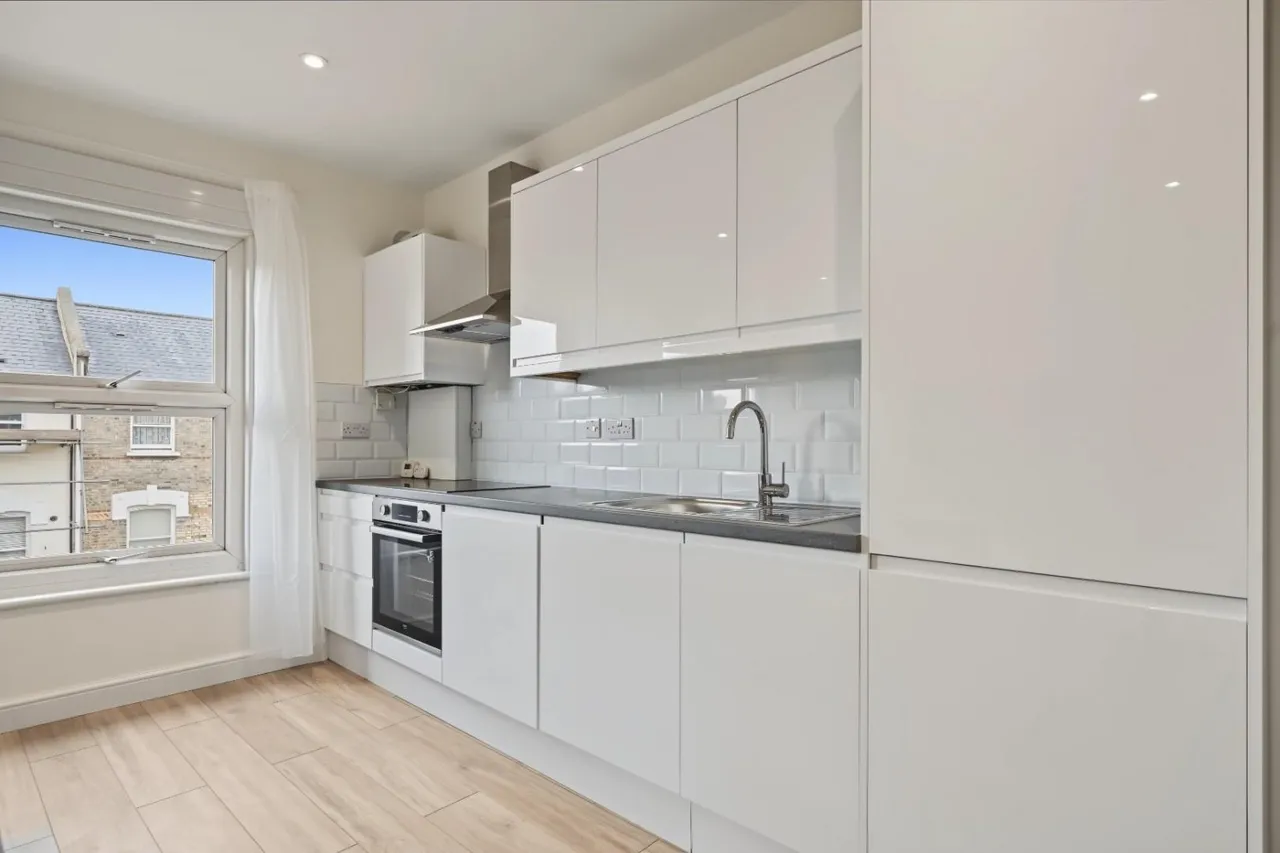 Loveridge Road, London, NW6, photo 9