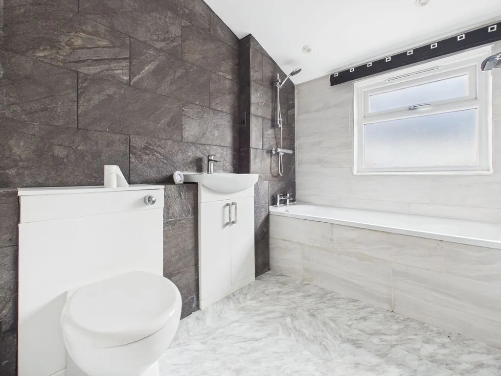 Trevingey Road, Redruth, photo 7