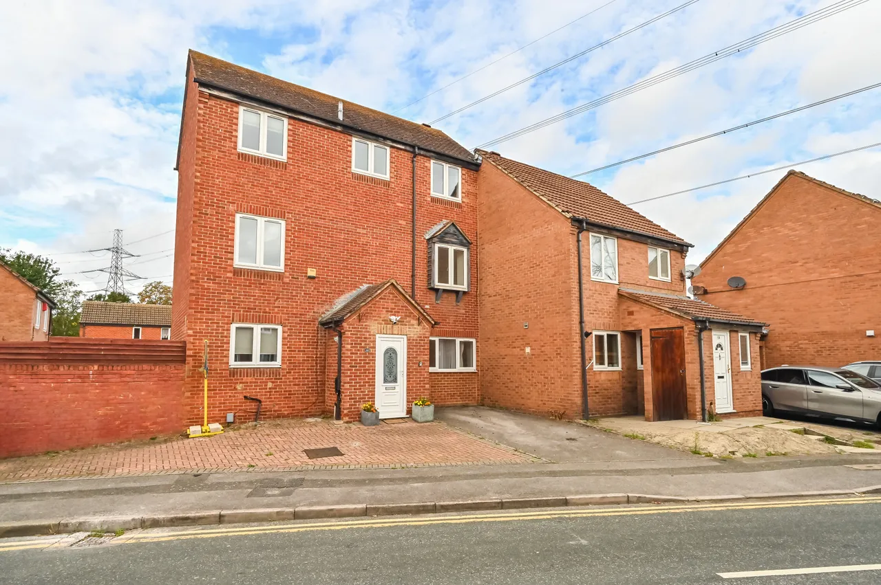 5 bed house for sale, London, E6