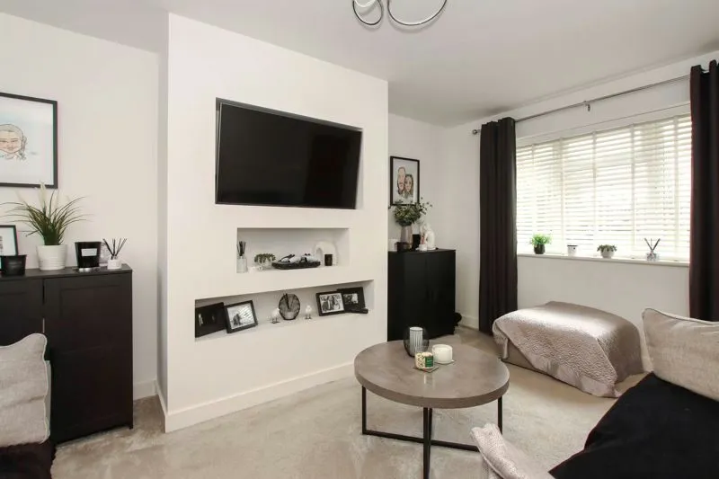 Adeyfield Gardens, Hemel Hempstead, Hertfordshire, HP2 5JY, photo 17