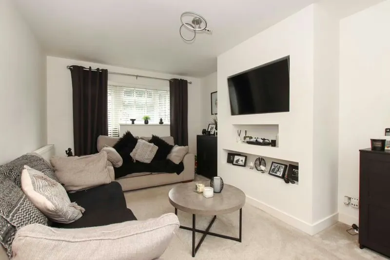 Adeyfield Gardens, Hemel Hempstead, Hertfordshire, HP2 5JY, photo 4