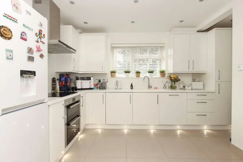 Adeyfield Gardens, Hemel Hempstead, Hertfordshire, HP2 5JY, photo 15
