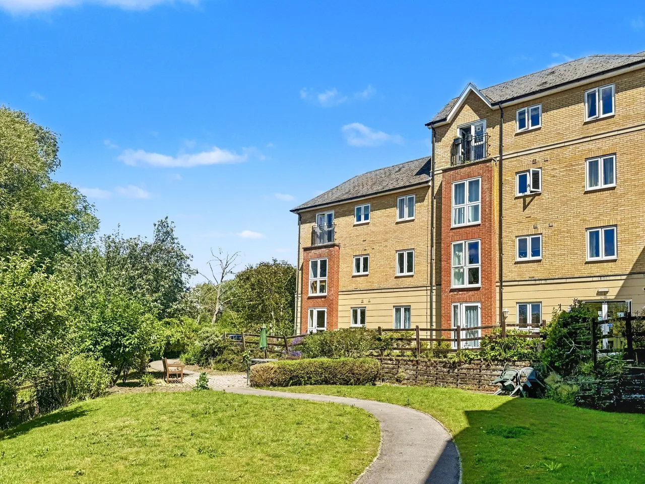 1 bed flat for sale, Limborough Road, Wantage, OX12