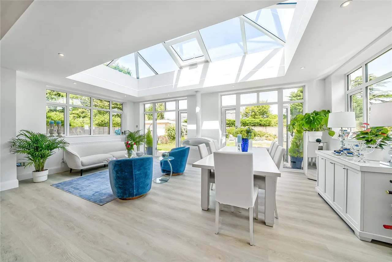 Completely Reimagined Coastal Home, Six Bedrooms, photo 3