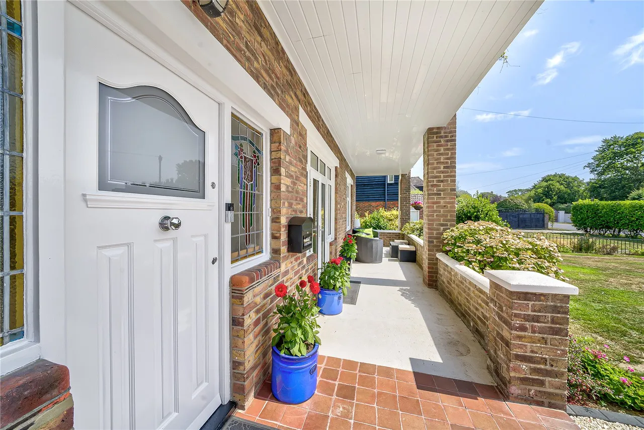 Completely Reimagined Coastal Home, Six Bedrooms, photo 2