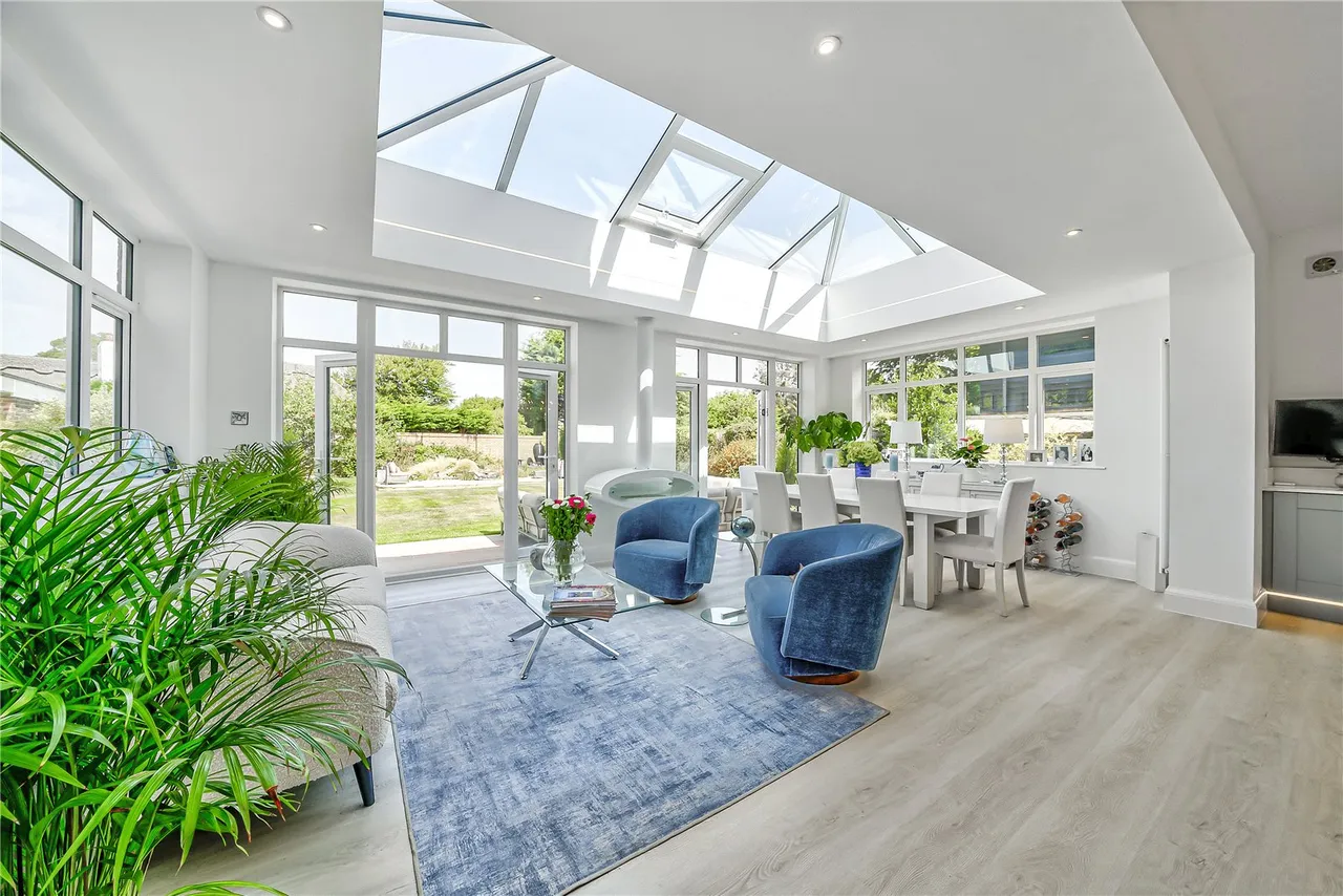 Completely Reimagined Coastal Home, Six Bedrooms, photo 11