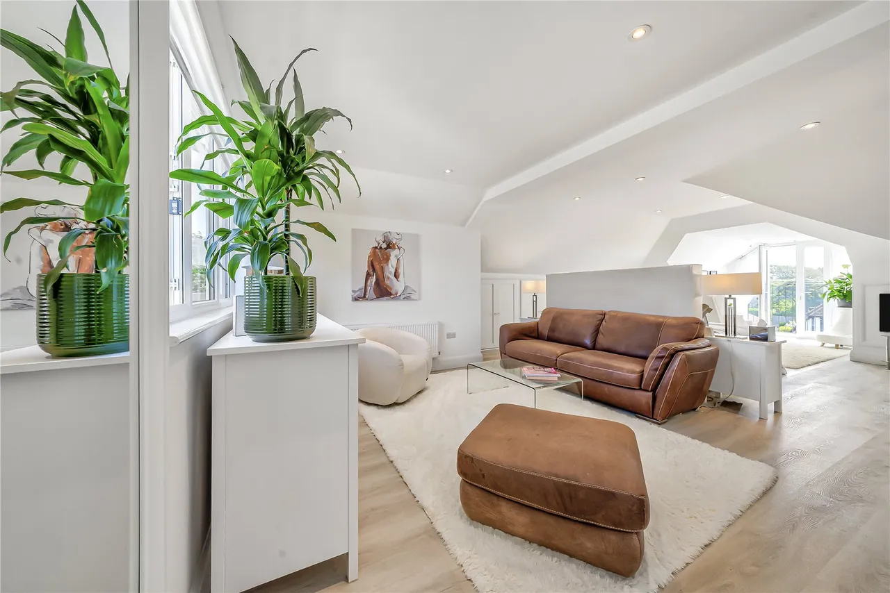 Completely Reimagined Coastal Home, Six Bedrooms, photo 21