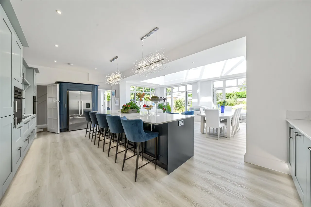 Completely Reimagined Coastal Home, Six Bedrooms, photo 10