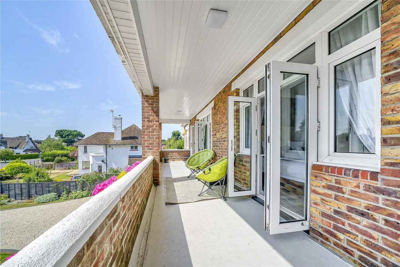 Completely Reimagined Coastal Home, Six Bedrooms, photo 28