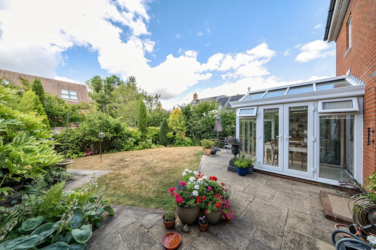 Martindales, Southwater, RH13, photo 11