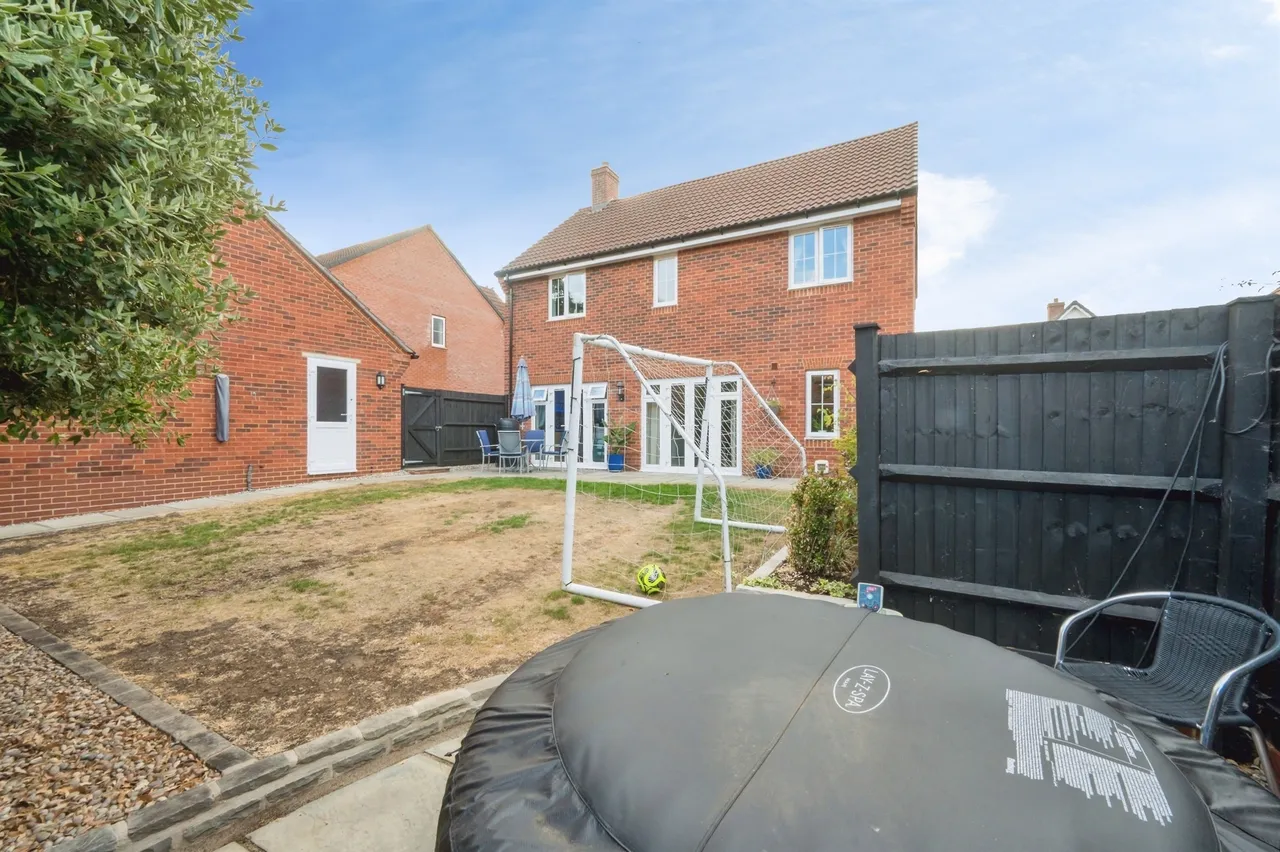 Chiltern Crescent, Fair Oak, SO50, photo 21