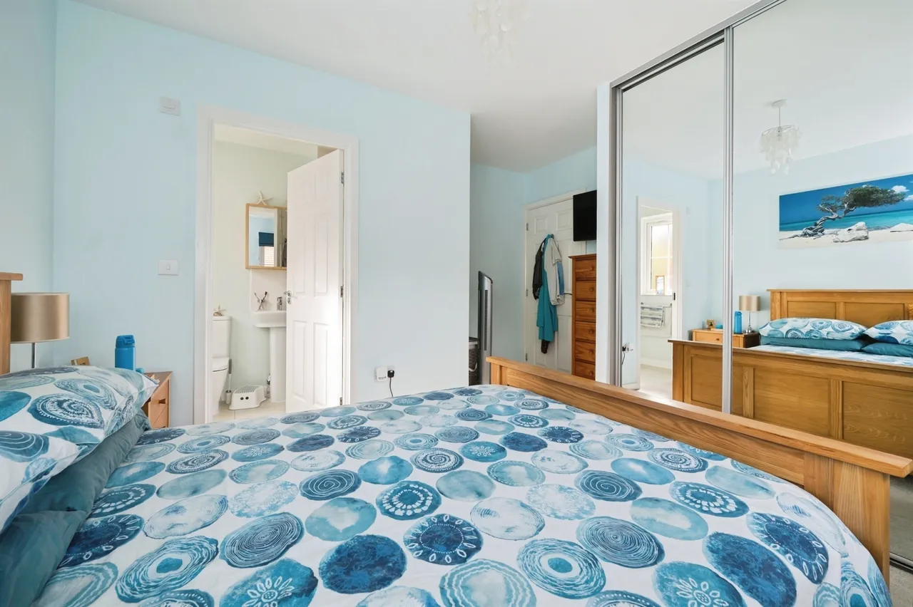 Chiltern Crescent, Fair Oak, SO50, photo 13