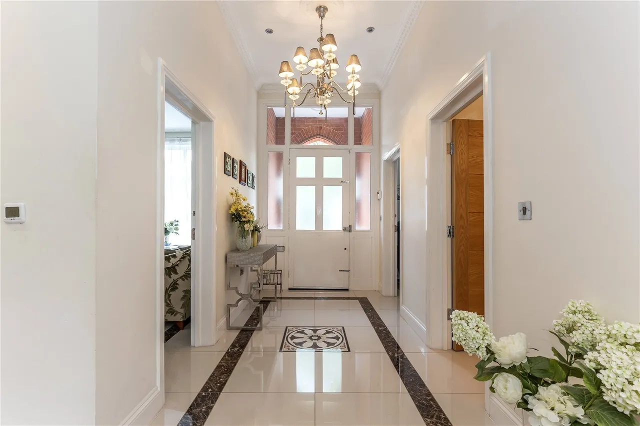 Hamilton Road, Ealing, W5, photo 19