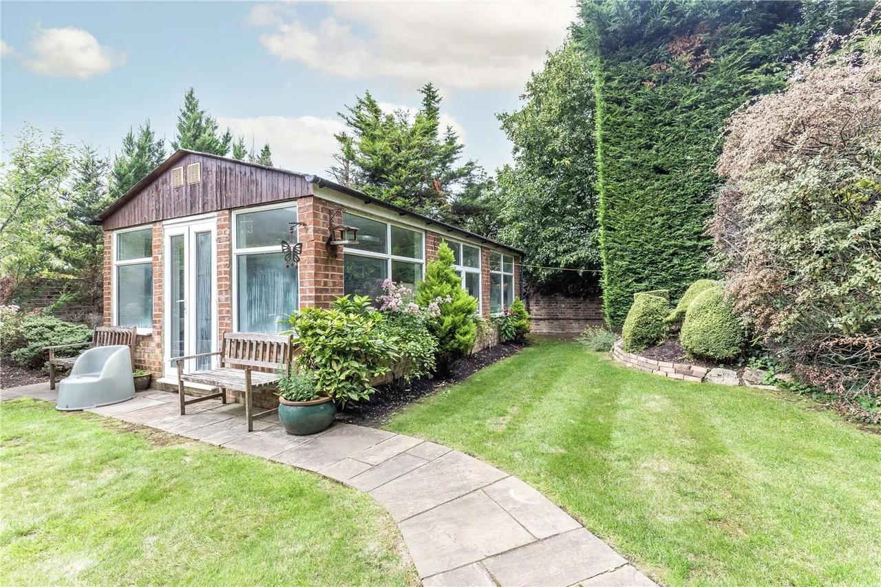 Hamilton Road, Ealing, W5, photo 22