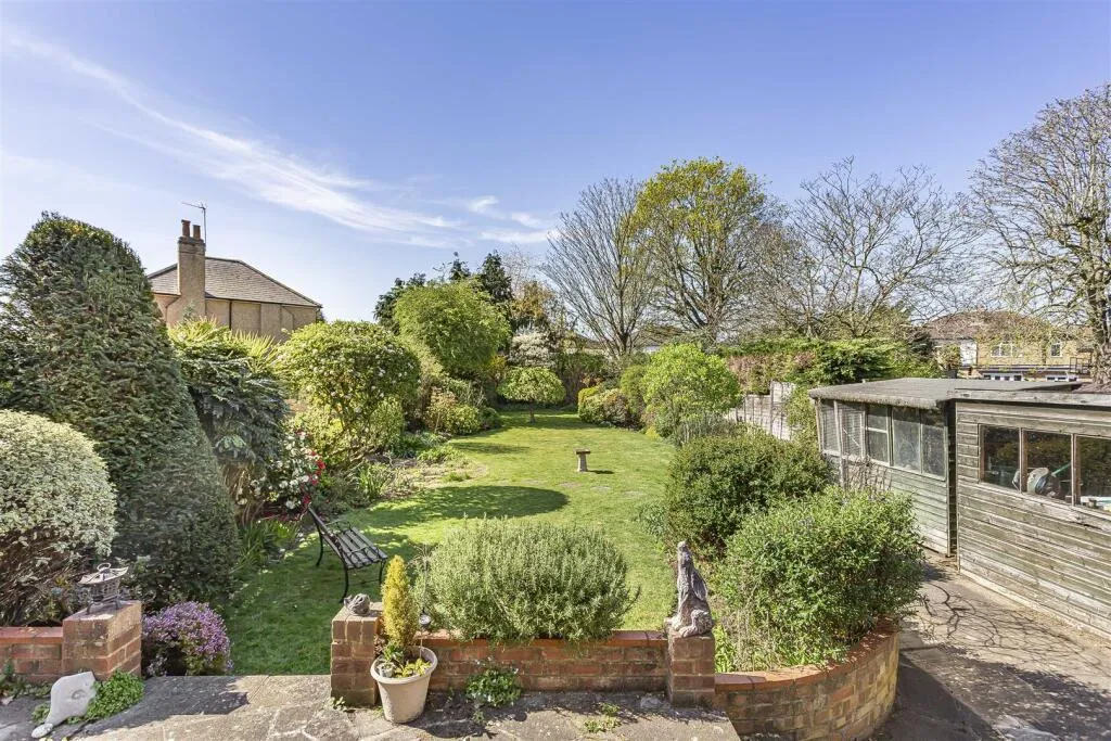Stanwell Road, Ashford, TW15, photo 15