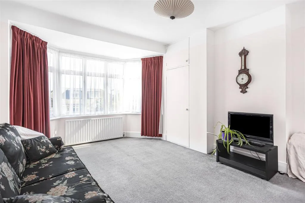 Stanwell Road, Ashford, TW15, photo 12