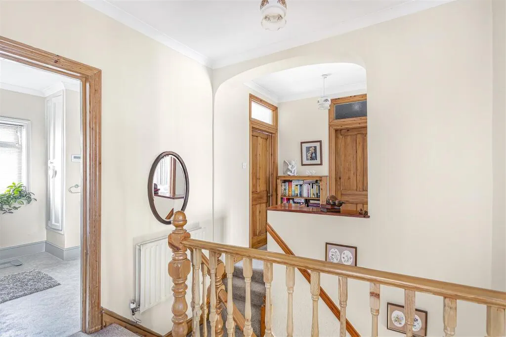 Stanwell Road, Ashford, TW15, photo 19