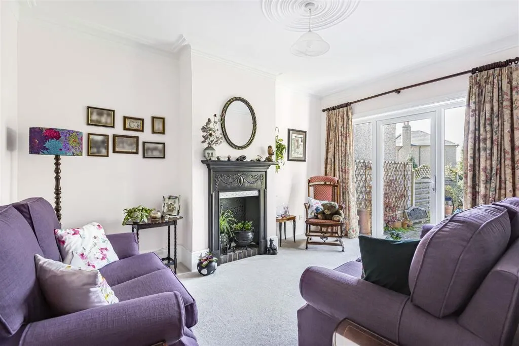 Stanwell Road, Ashford, TW15, photo 4