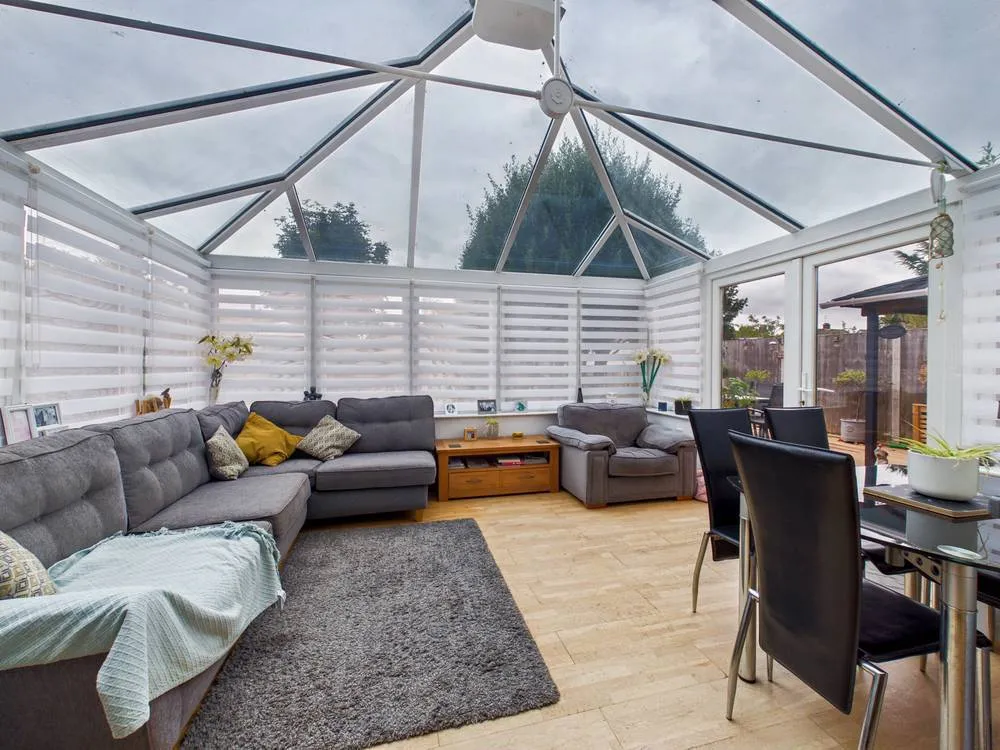 Chatsworth Road, West Mersea, CO5, photo 4