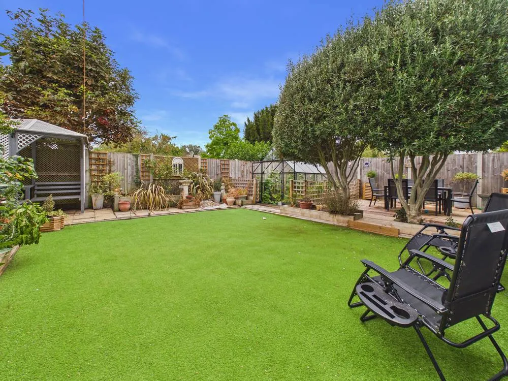 Chatsworth Road, West Mersea, CO5, photo 22