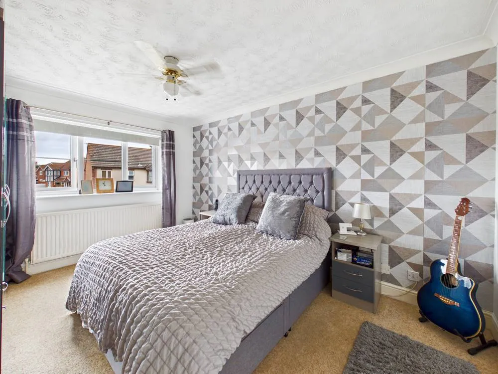 Chatsworth Road, West Mersea, CO5, photo 12