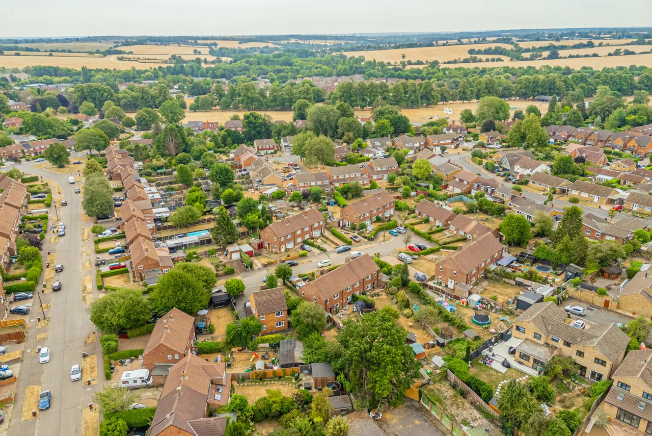 Tingeys Close, Redbourn, AL3, photo 12