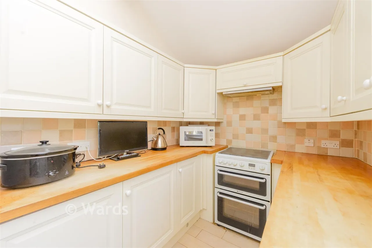 Wrotham Road, South Street, DA13, photo 8
