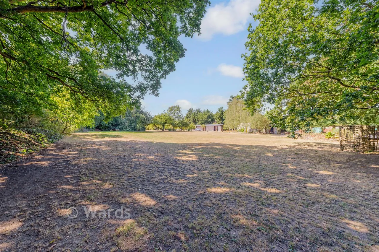 Wrotham Road, South Street, DA13, photo 15