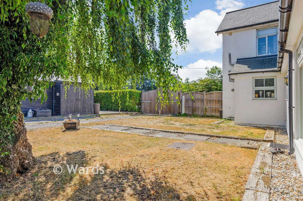 Wrotham Road, South Street, DA13, photo 18