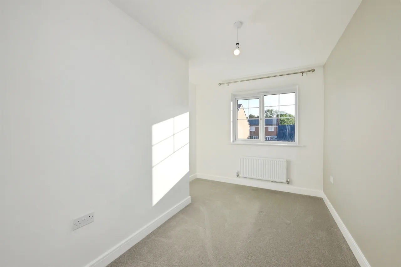 Sandpiper Road, Harlow, CM17, photo 10