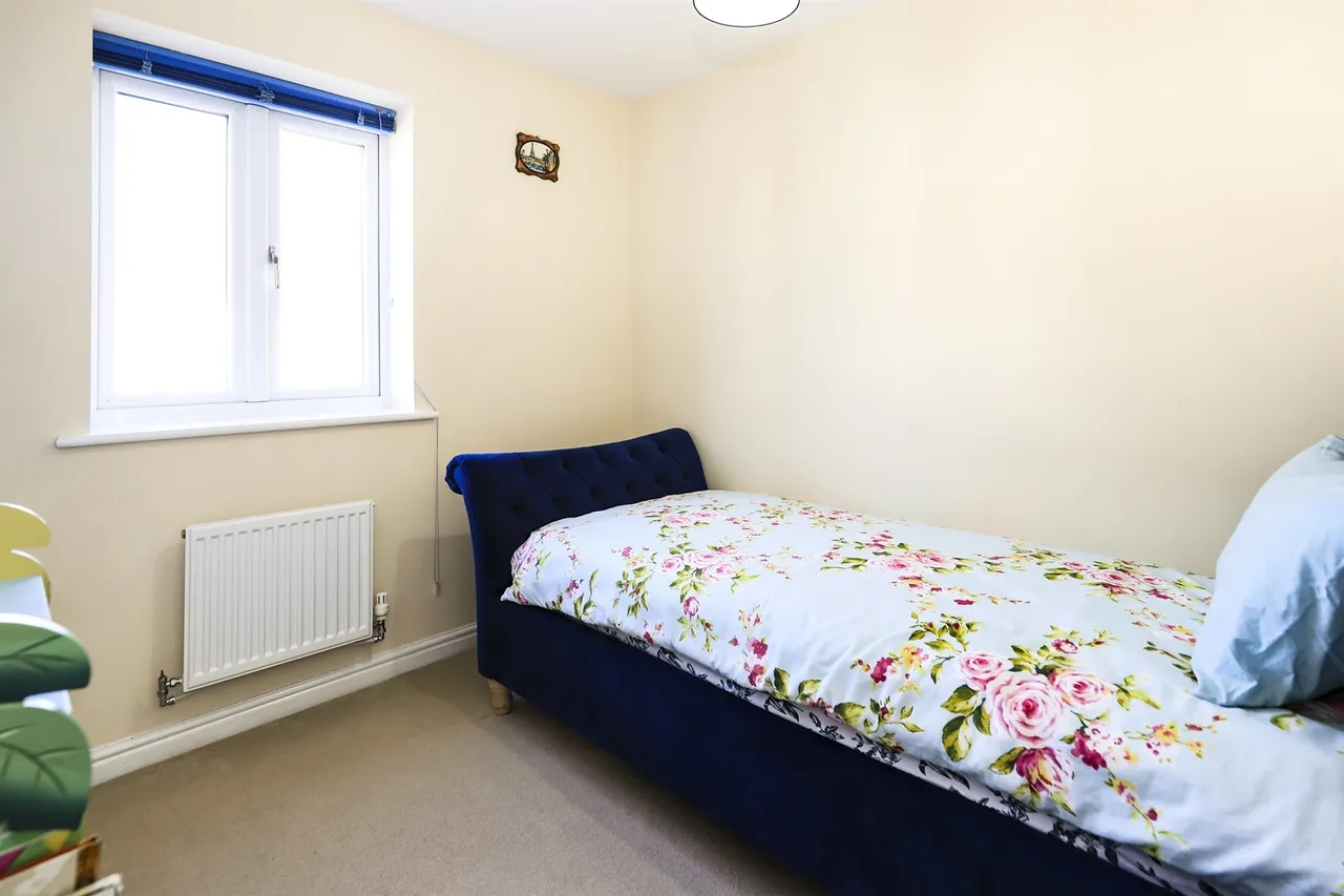 Coningsby Drive, Ettingshall, Wolverhampton, photo 12