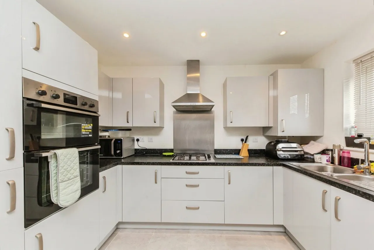 Boadicea Drive, Crewe, Cheshire, CW1, photo 5