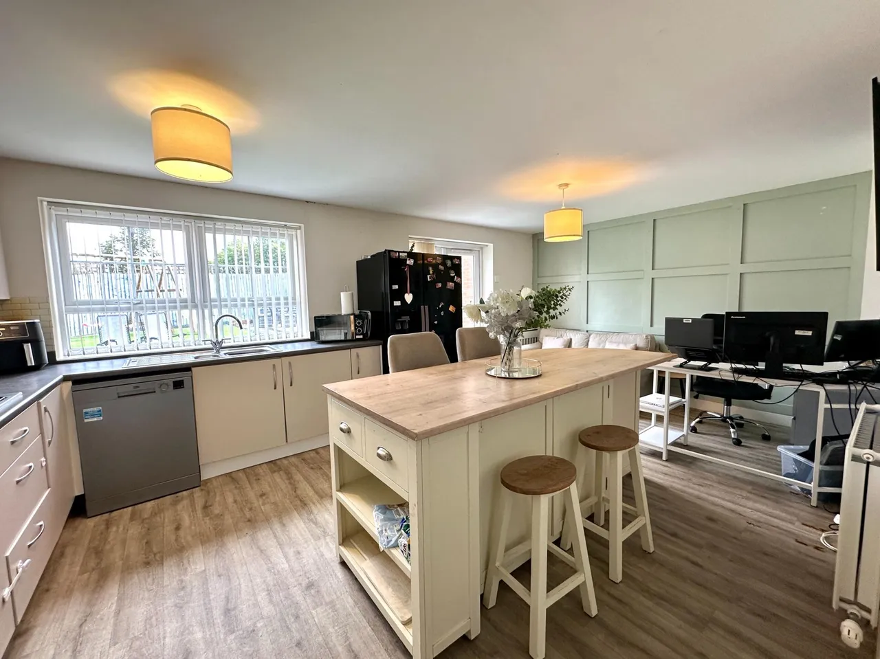 Centenary Lane, Wednesbury, WS10, photo 6