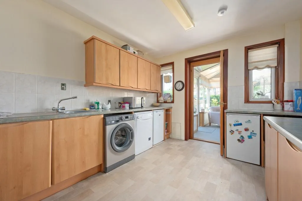 Elizabeth Avenue, Grangemouth, FK3 9DE, photo 8