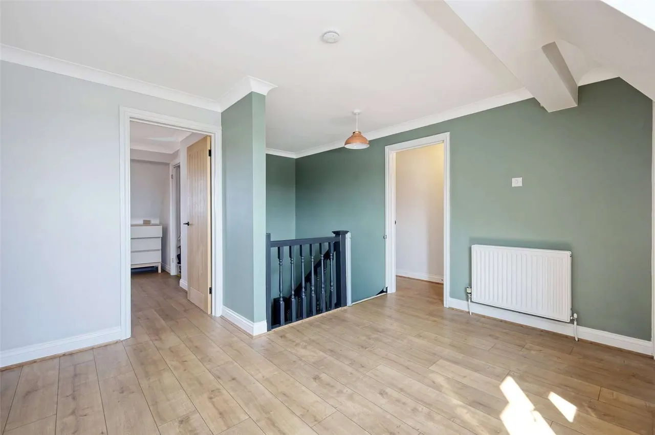 Braintree Road, Felsted, Dunmow, Essex, CM6 3JZ, photo 12