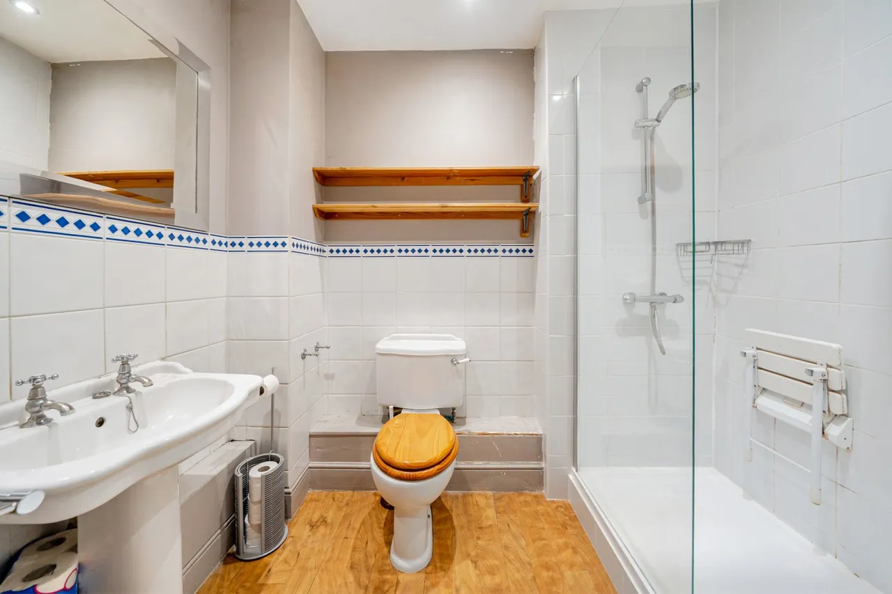 Eliot Hill, SE13, photo 14