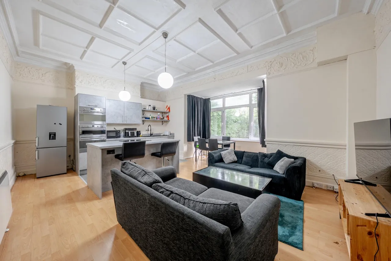 St Marys Road, Leeds, LS7, photo 3