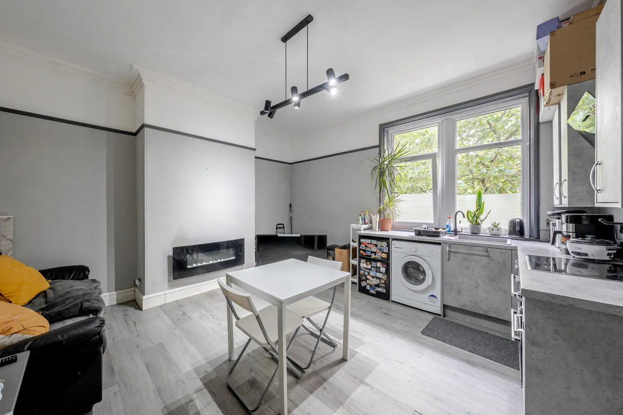 St Marys Road, Leeds, LS7, photo 12