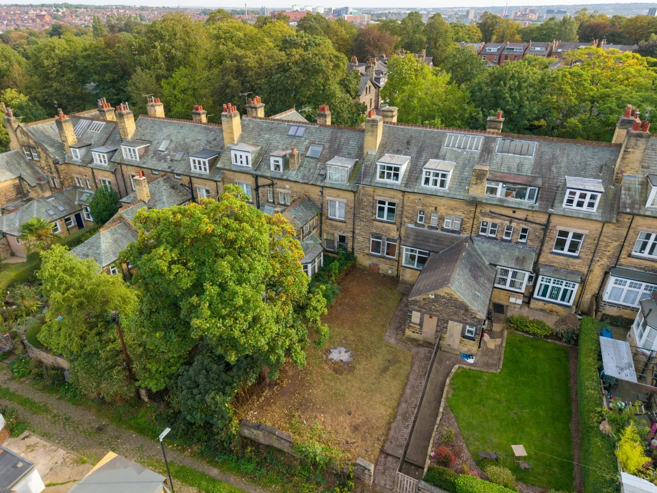 6 bed flat for sale, St Marys Road, Leeds, LS7