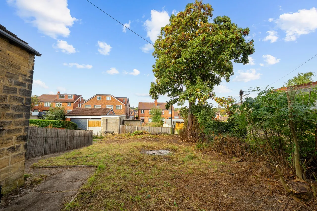 St Marys Road, Leeds, LS7, photo 32